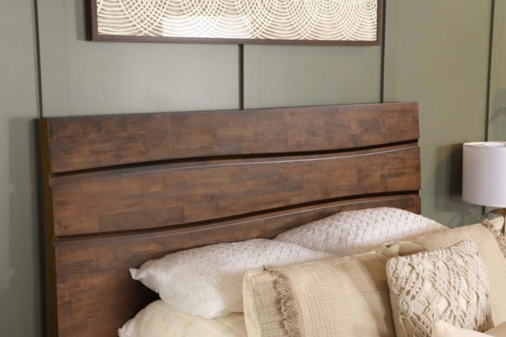 Genevieve King Bed 207491KE