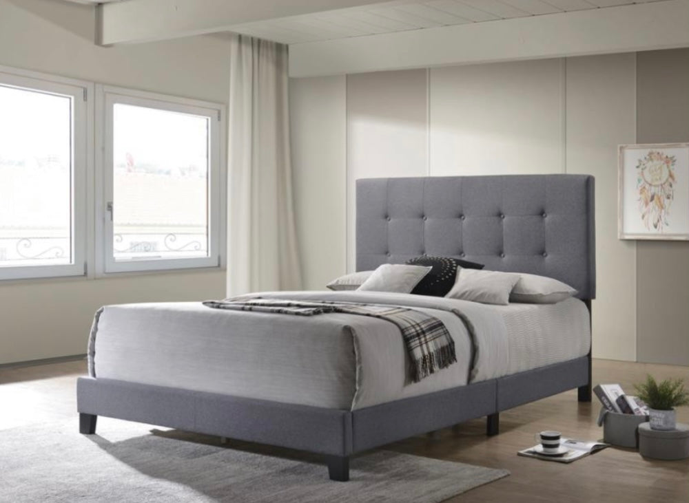 Mapes King Bed 305747KE