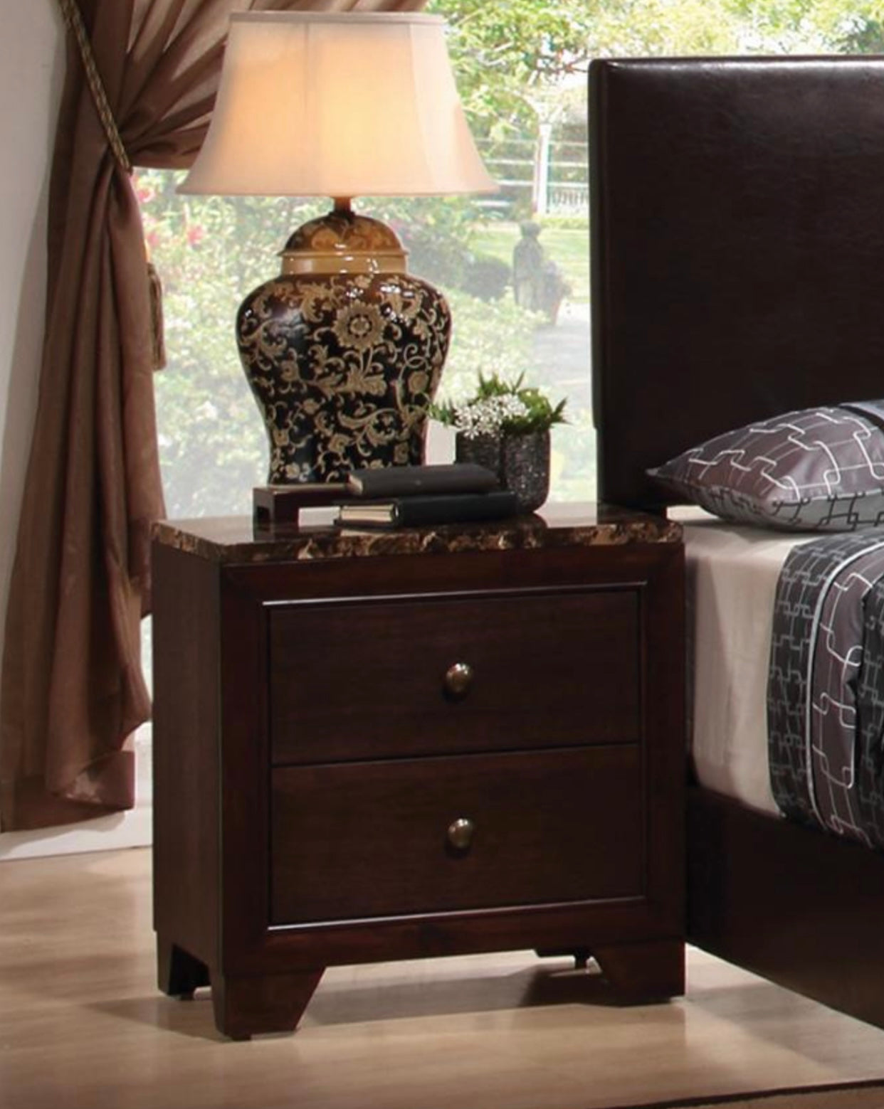 4 PCS Conner King Bedroom Set 300261KE-S4