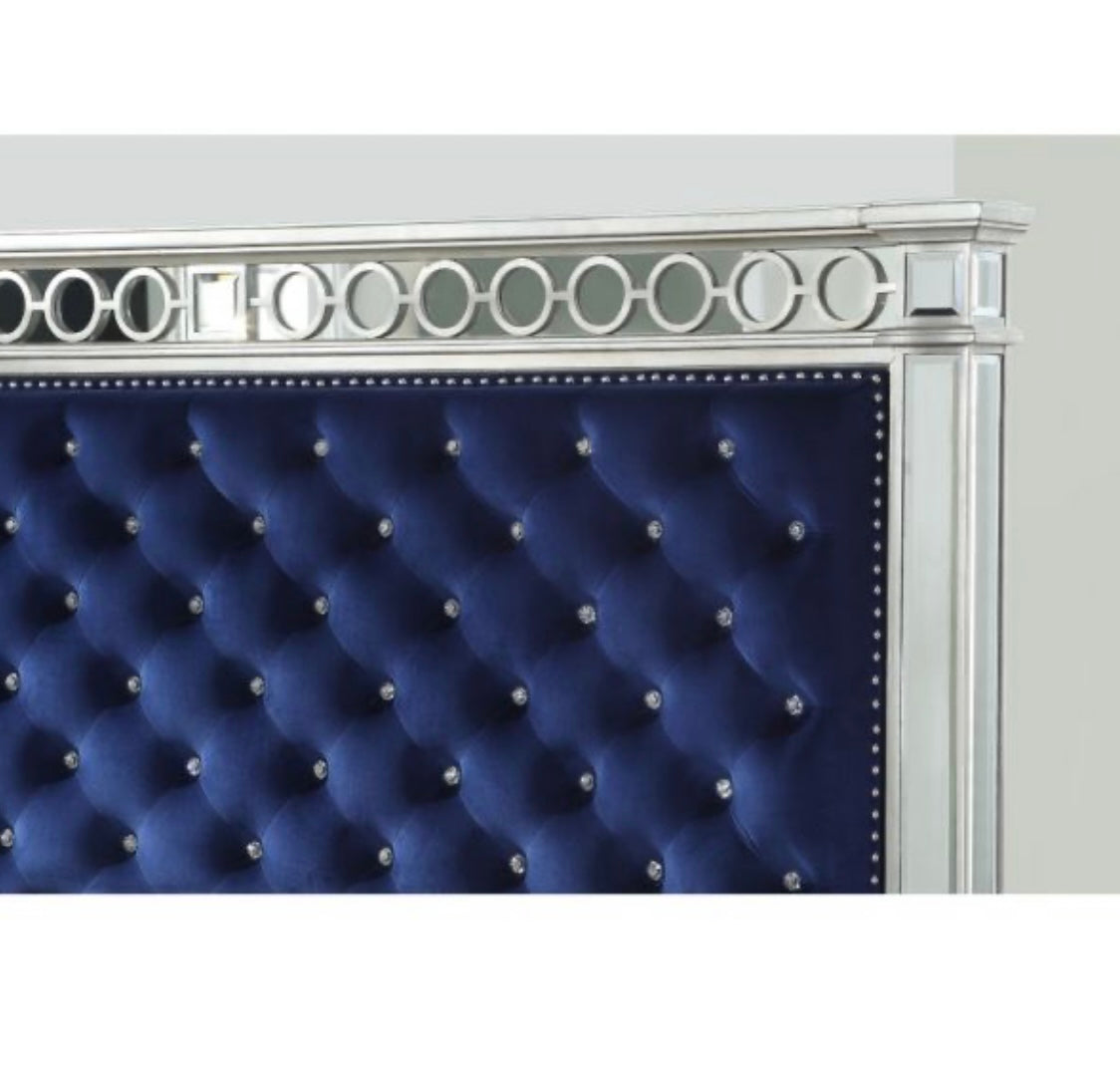 Varian King Bed 26147EK