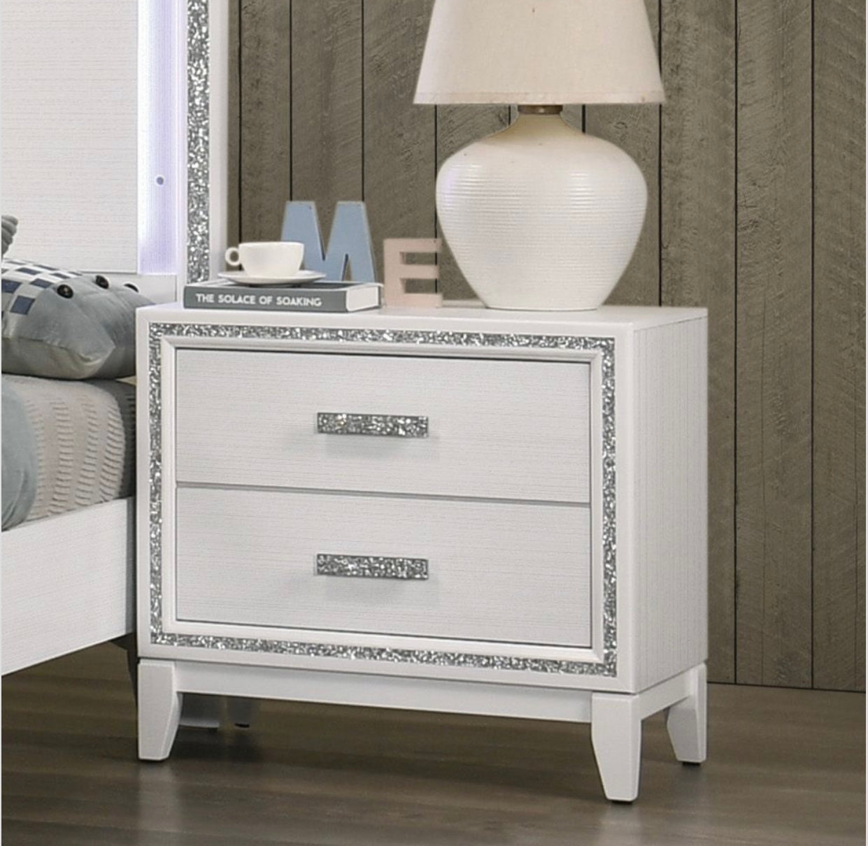 4 PCS Haiden King Bedroom Set 28447EK