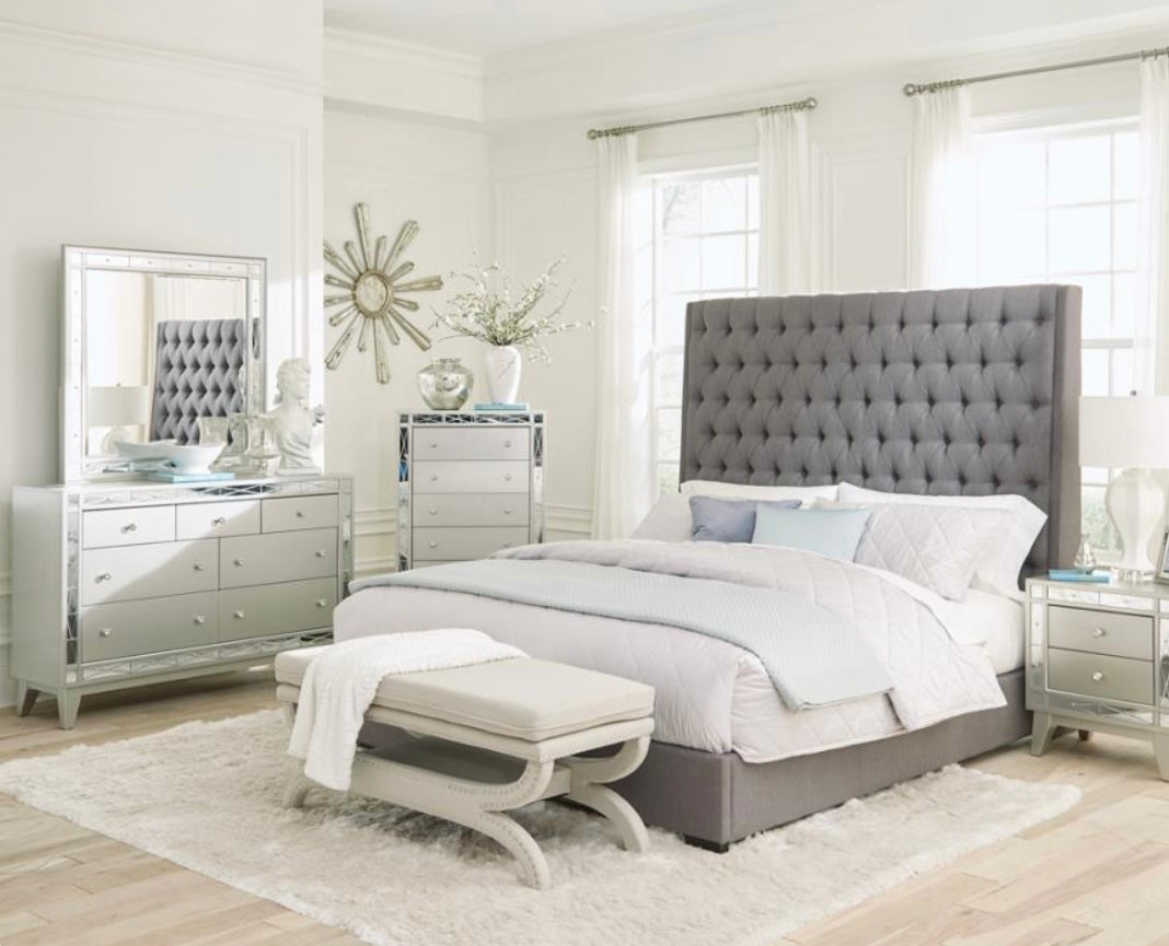 Camille Button Tufted King Bed 300621KE