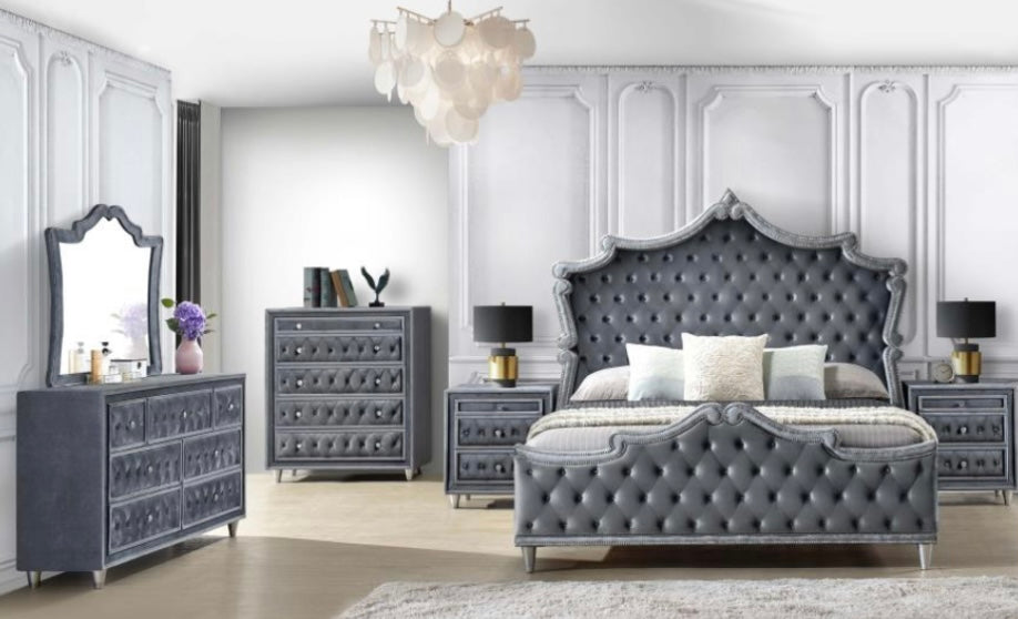Upholstered King Bed 223581KE