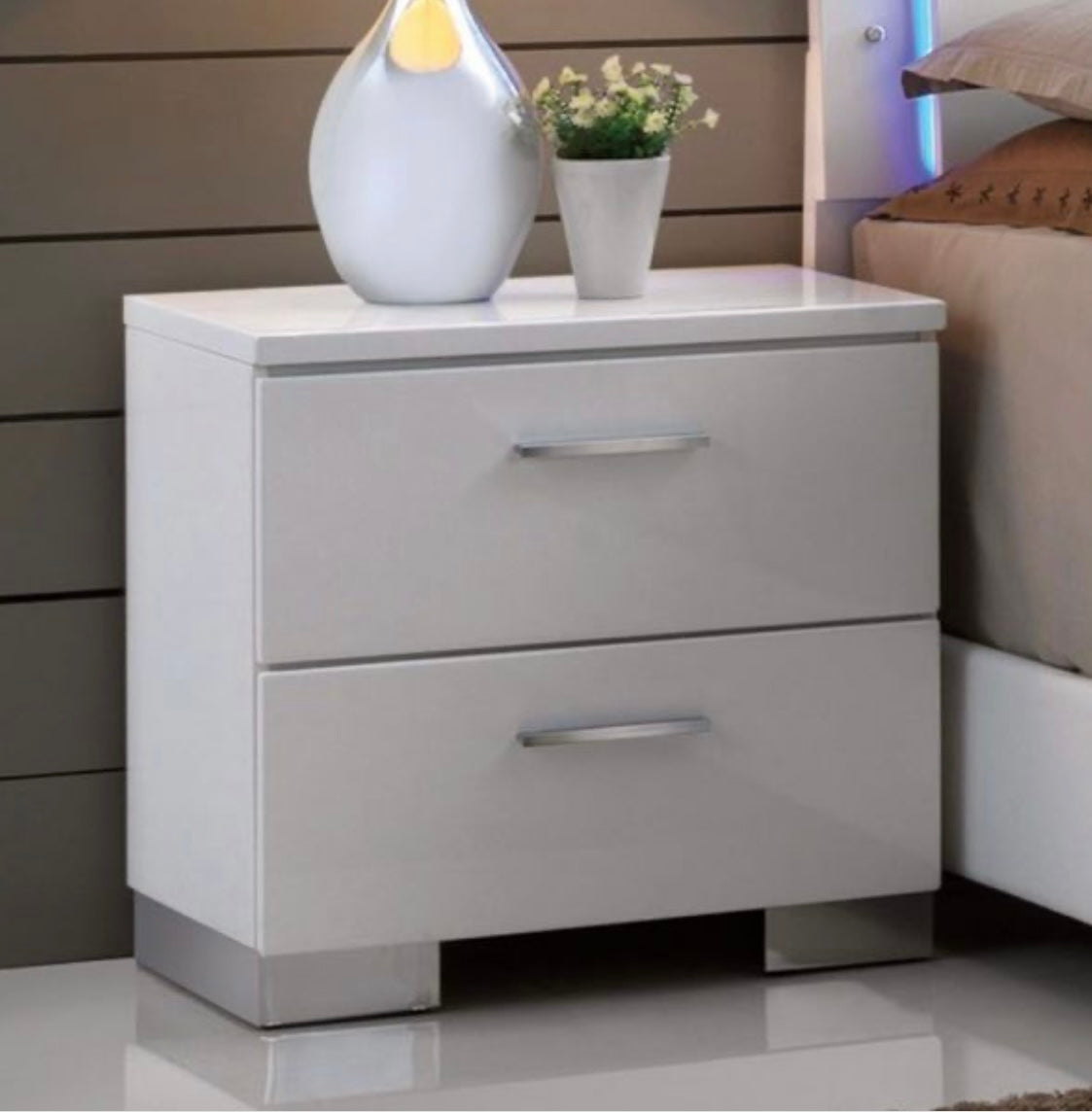 4 PCS Felicity King Bedroom Set 203500KE-S4