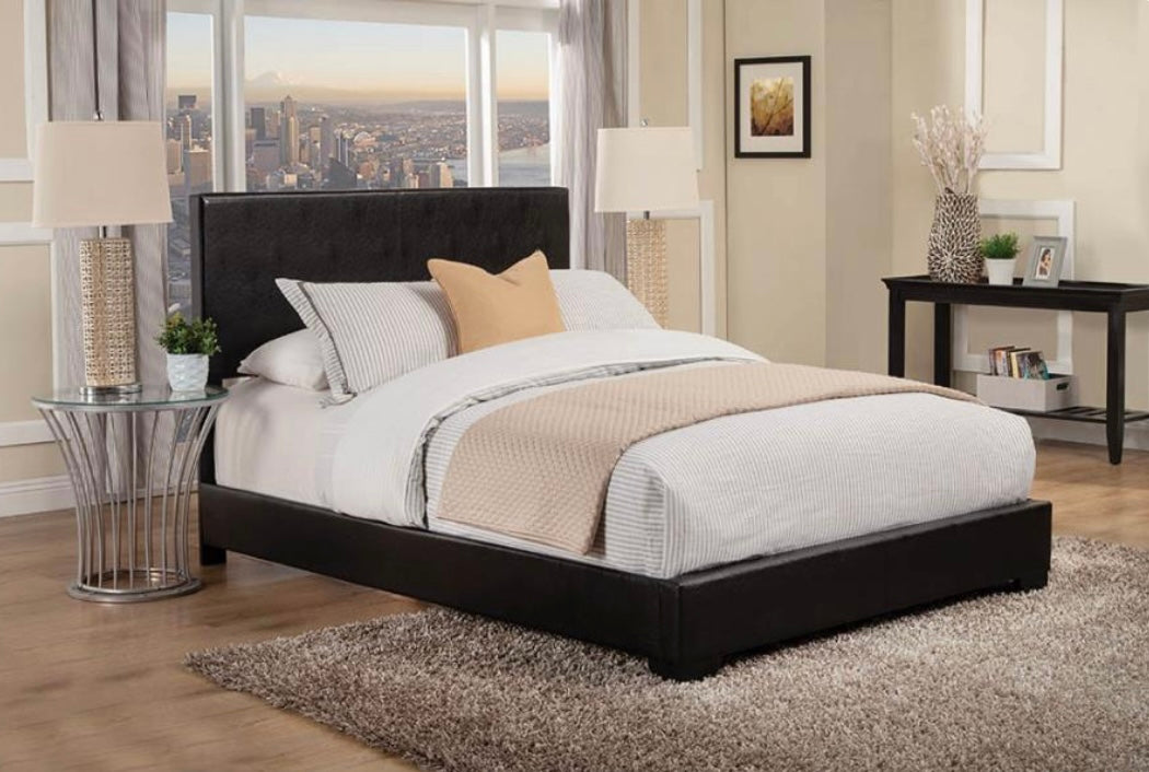 Conner Upholstered King Bed 300260KE