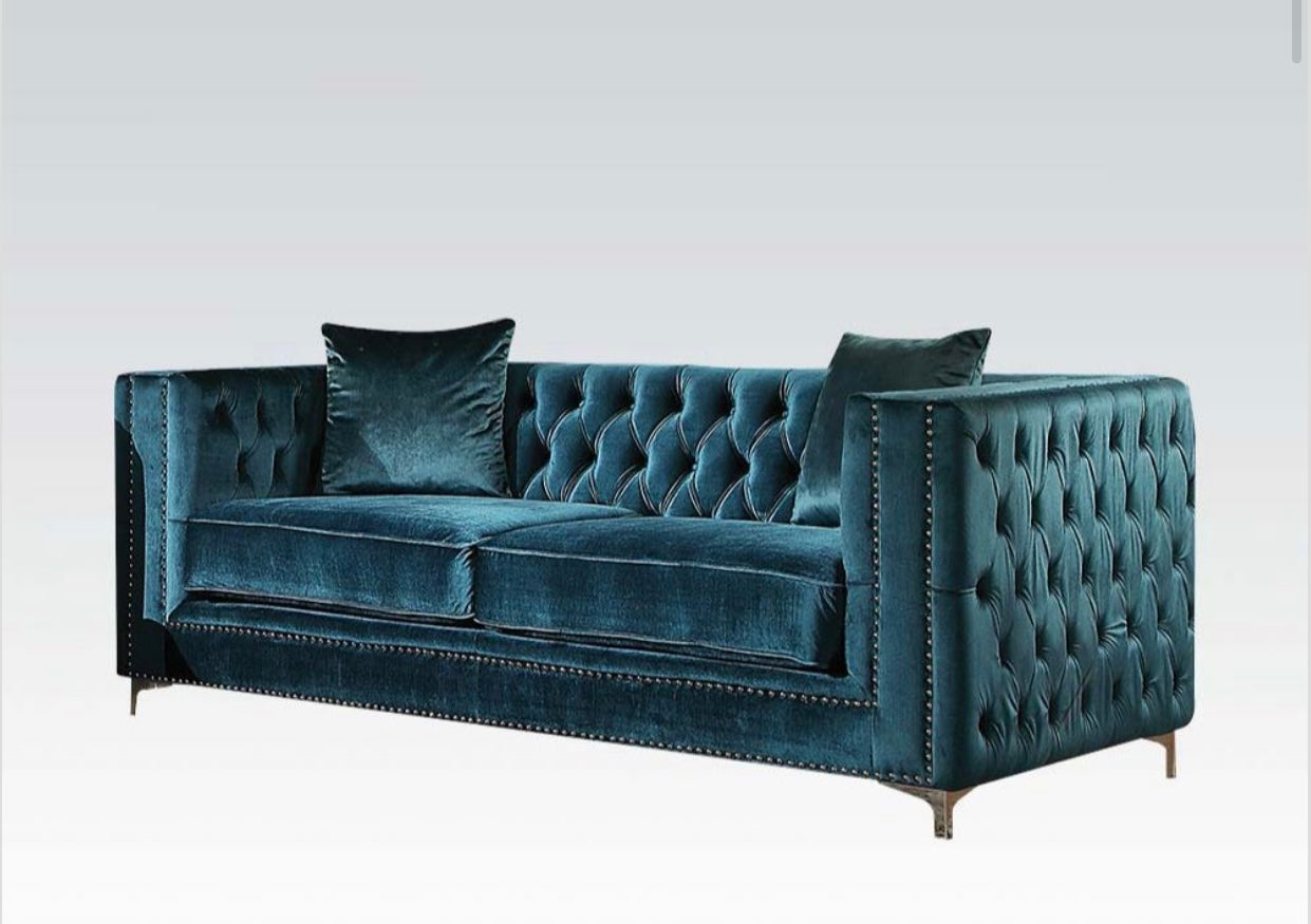 2 PCS Gillian Sofá y Loveseat 52790