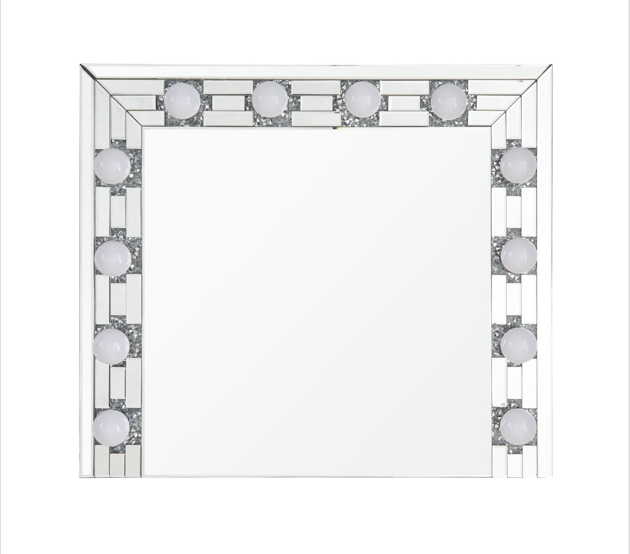 Noralie Wall Mirror with Lights AC00761