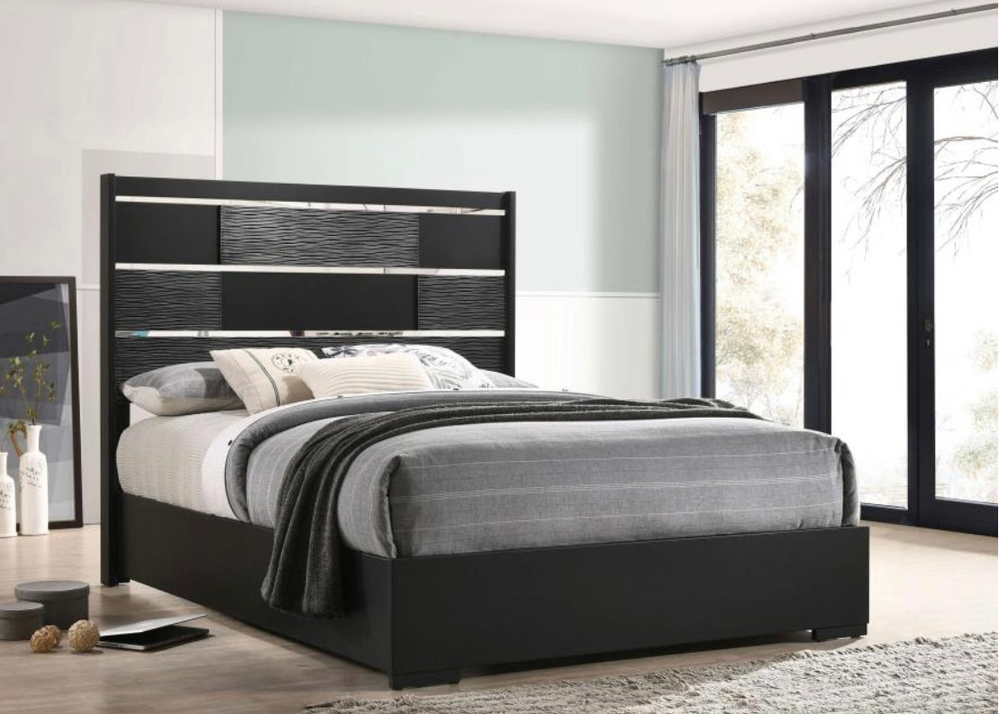 4 PCS Blacktoft Queen Bedroom Set 207101Q-S4