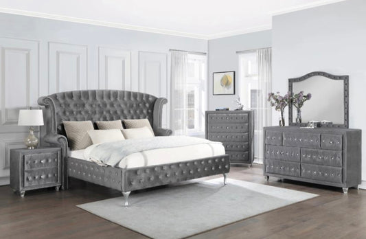 4 PCS Deanna King Bedroom Set 205101KE-S4