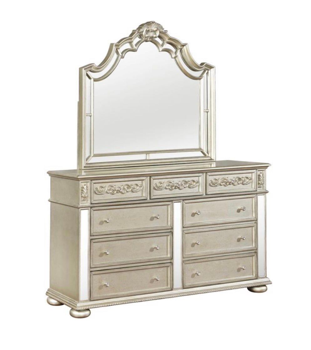 4 PCS Heidi King Bedroom Set 222731KE-S4