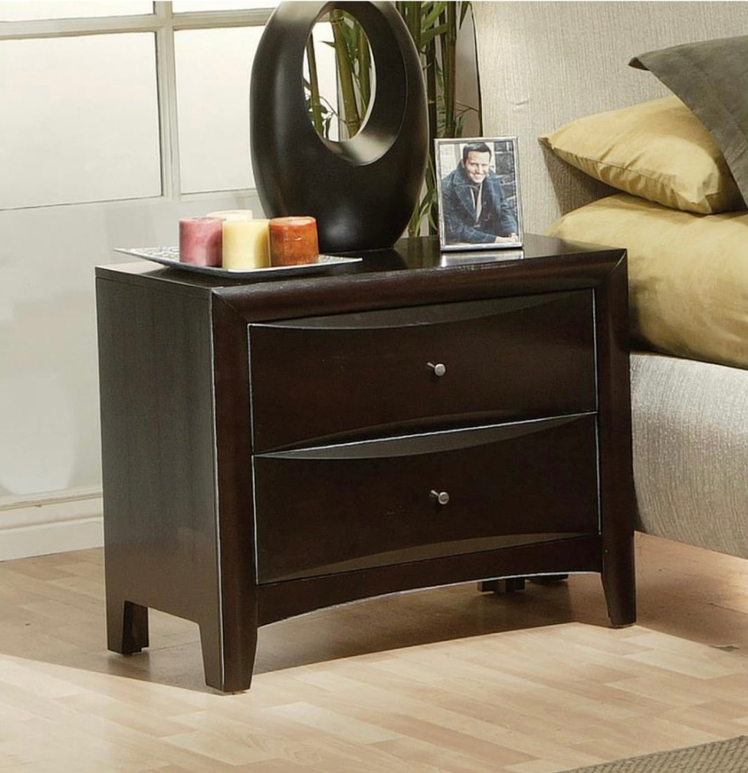 4 PCS Phoenix King Bedroom Set 200409KE-S4