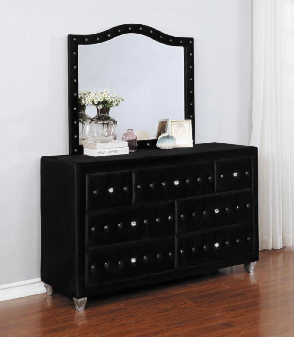 4 PCS Deanna Queen Bedroom Set 206101Q-S4