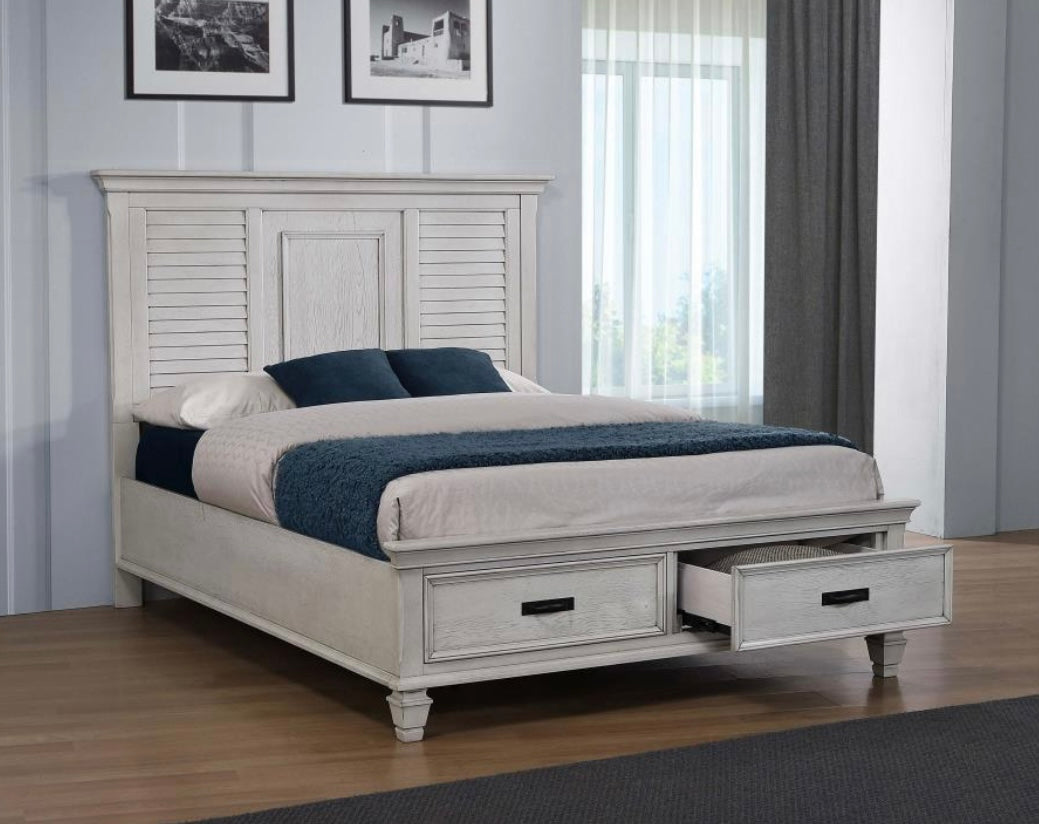 4 PCS Franco Queen Bedroom Set 205330Q-S4