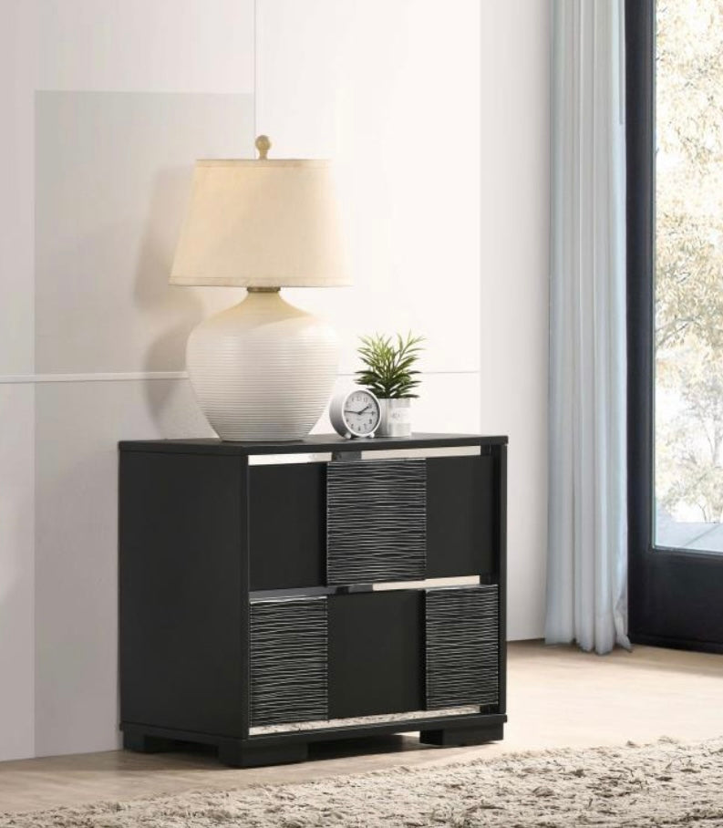4 PCS Blacktoft Queen Bedroom Set 207101Q-S4